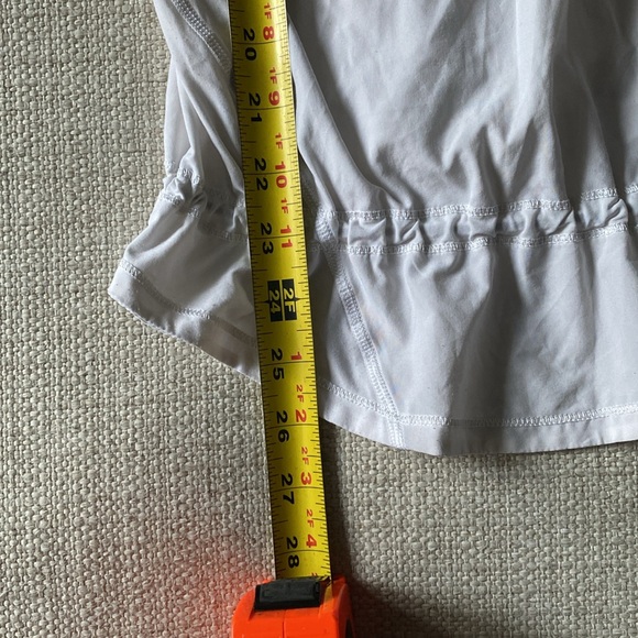 Lululemon tank white and black top - Picture 6 of 7